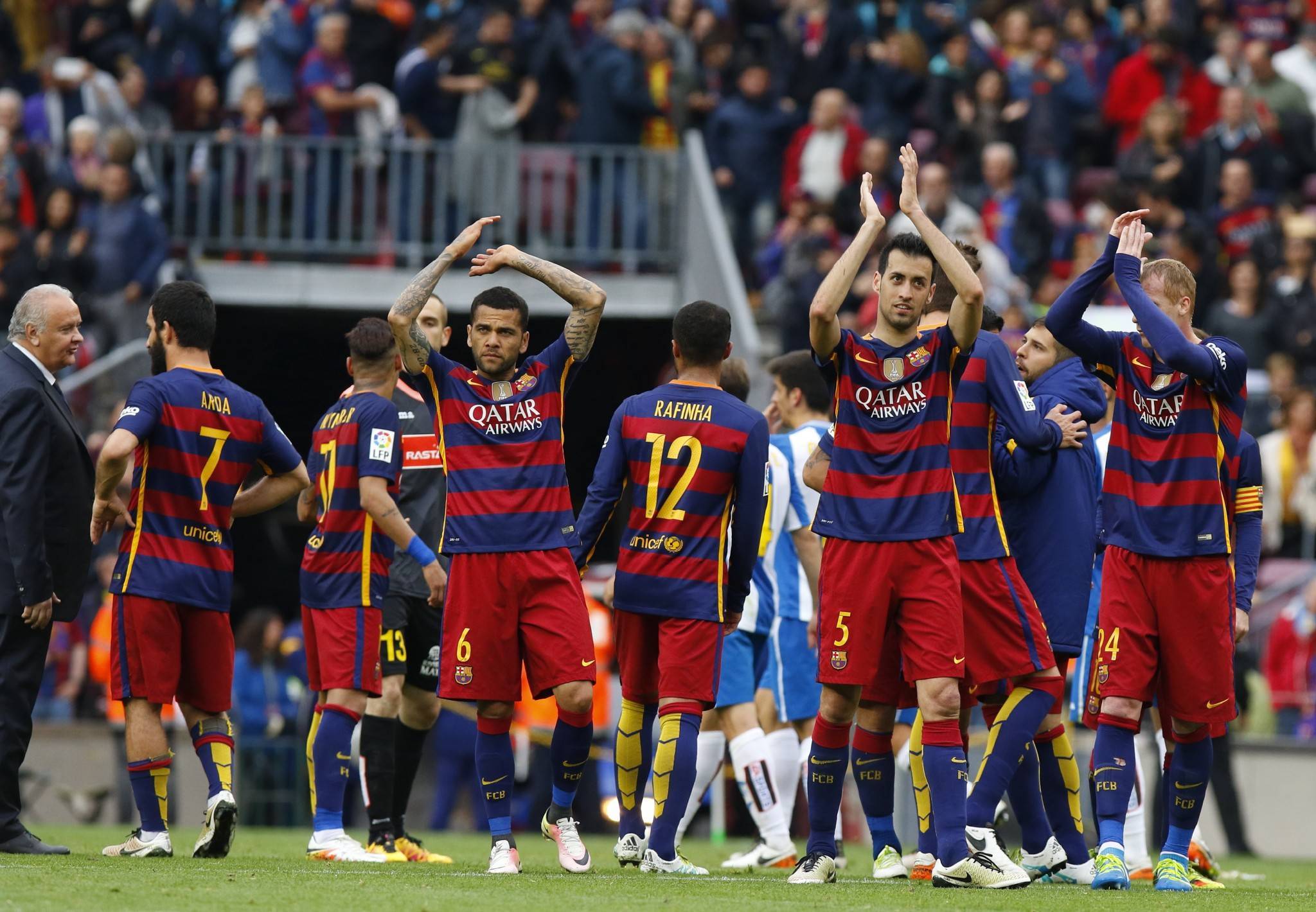 巴塞罗那球员表现出色,助球队获胜 巴塞罗那球员表现出色,助球队获胜