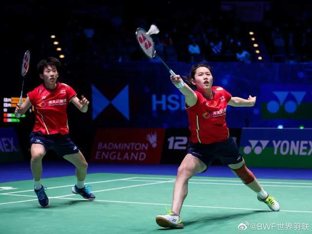 马来西亚队逆转中国队，黄鸭组合点燃赛场的简单介绍