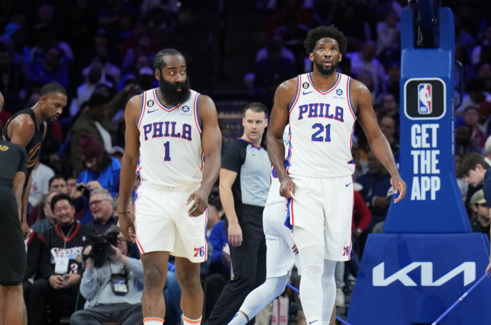 北京队逆转青岛队,恩比德带队取胜 北京队逆转青岛队,恩比德带队取胜