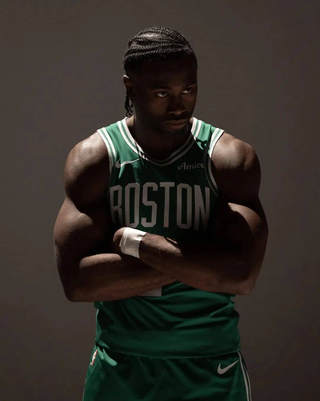 关于步行者力克凯尔特人，锡安惊艳四座的信息