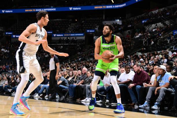 森林狼胜马刺,狂砍四双刷新纪录 森林狼胜马刺,狂砍四双刷新纪录