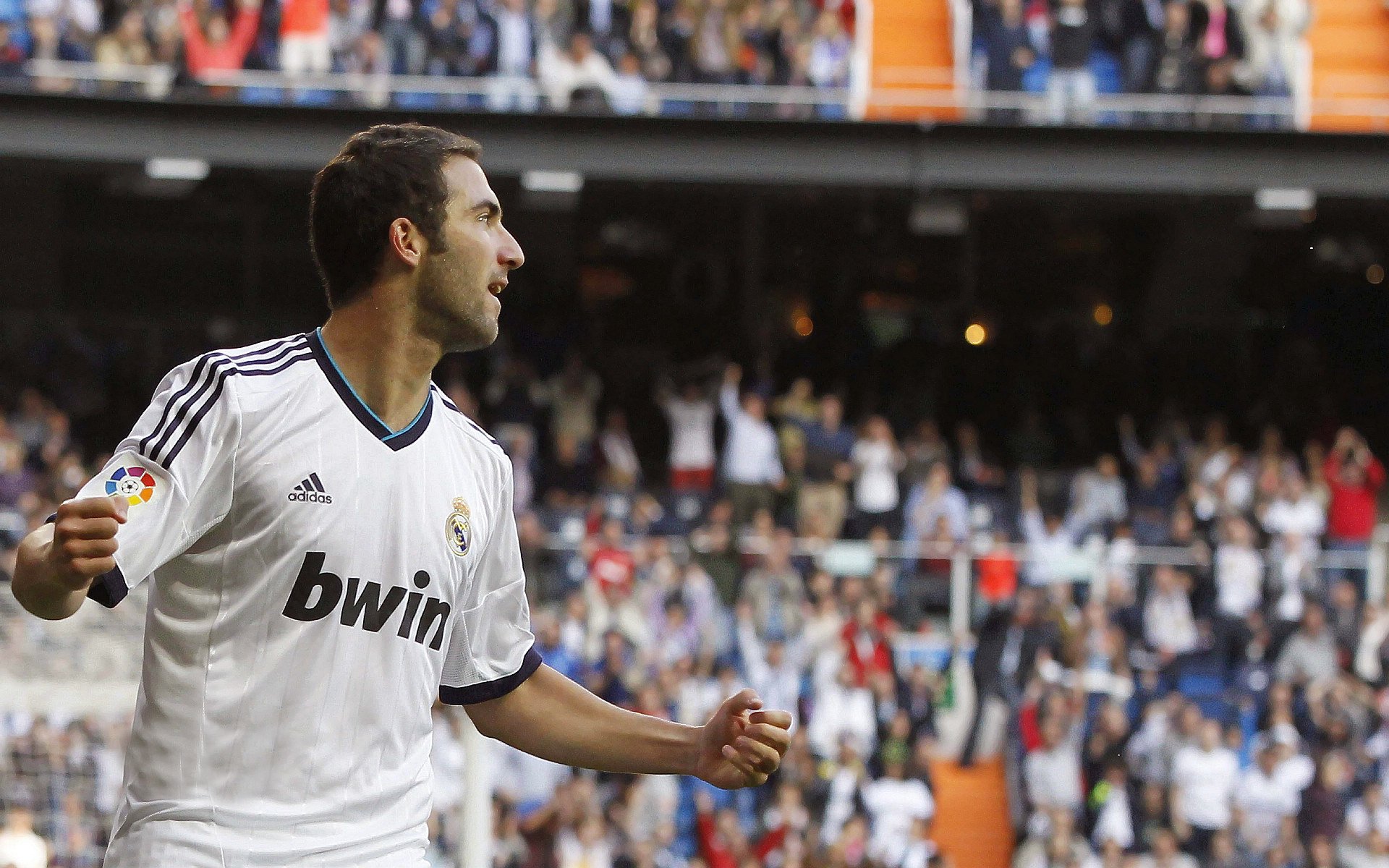 南美铁链锁死欧洲重炮,玻利维亚制造冷门夜,孔德一锤定音