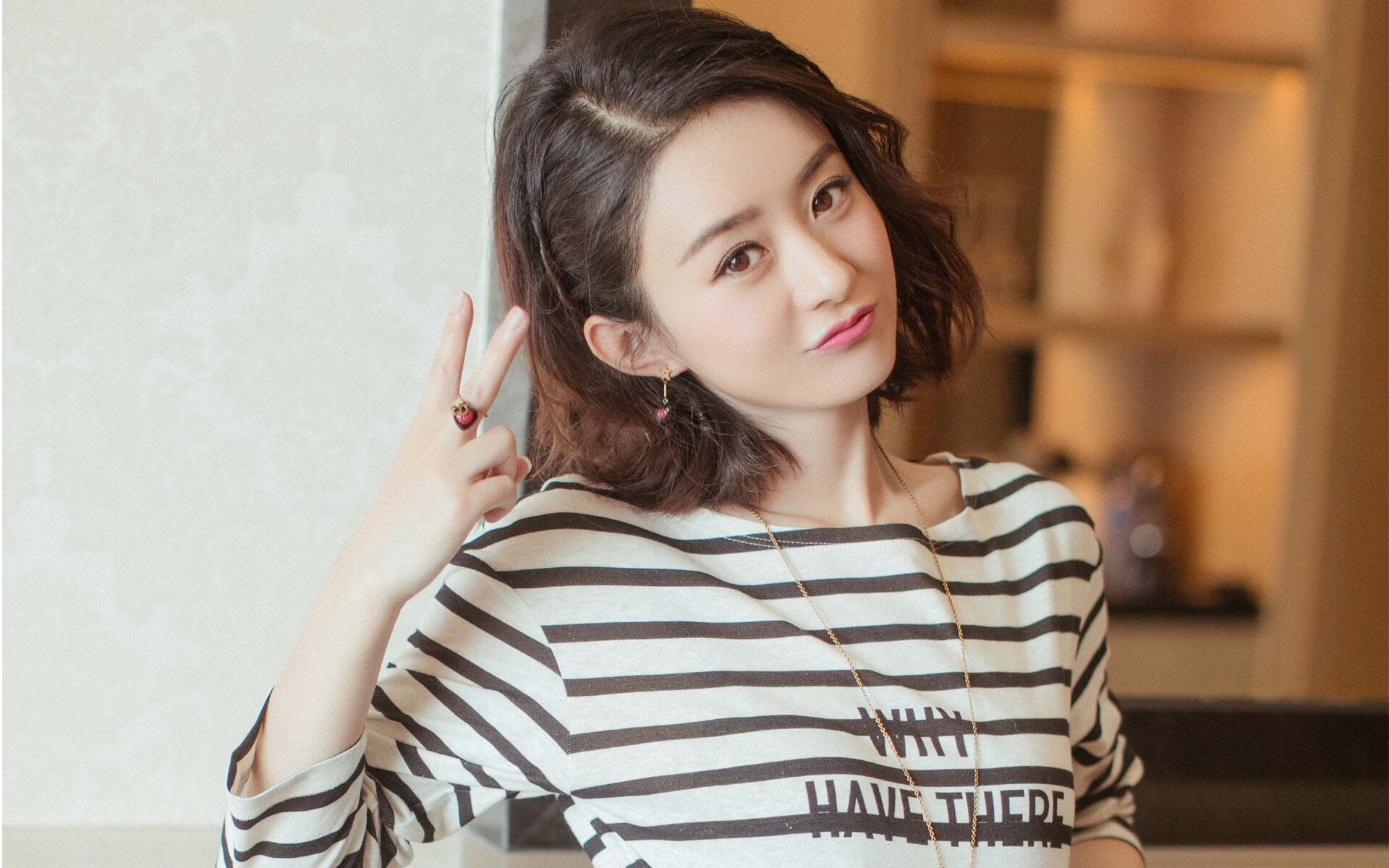 硬仗中的璀璨星光,莱比锡红牛力克牙买加,久保建英独舞点燃赛场